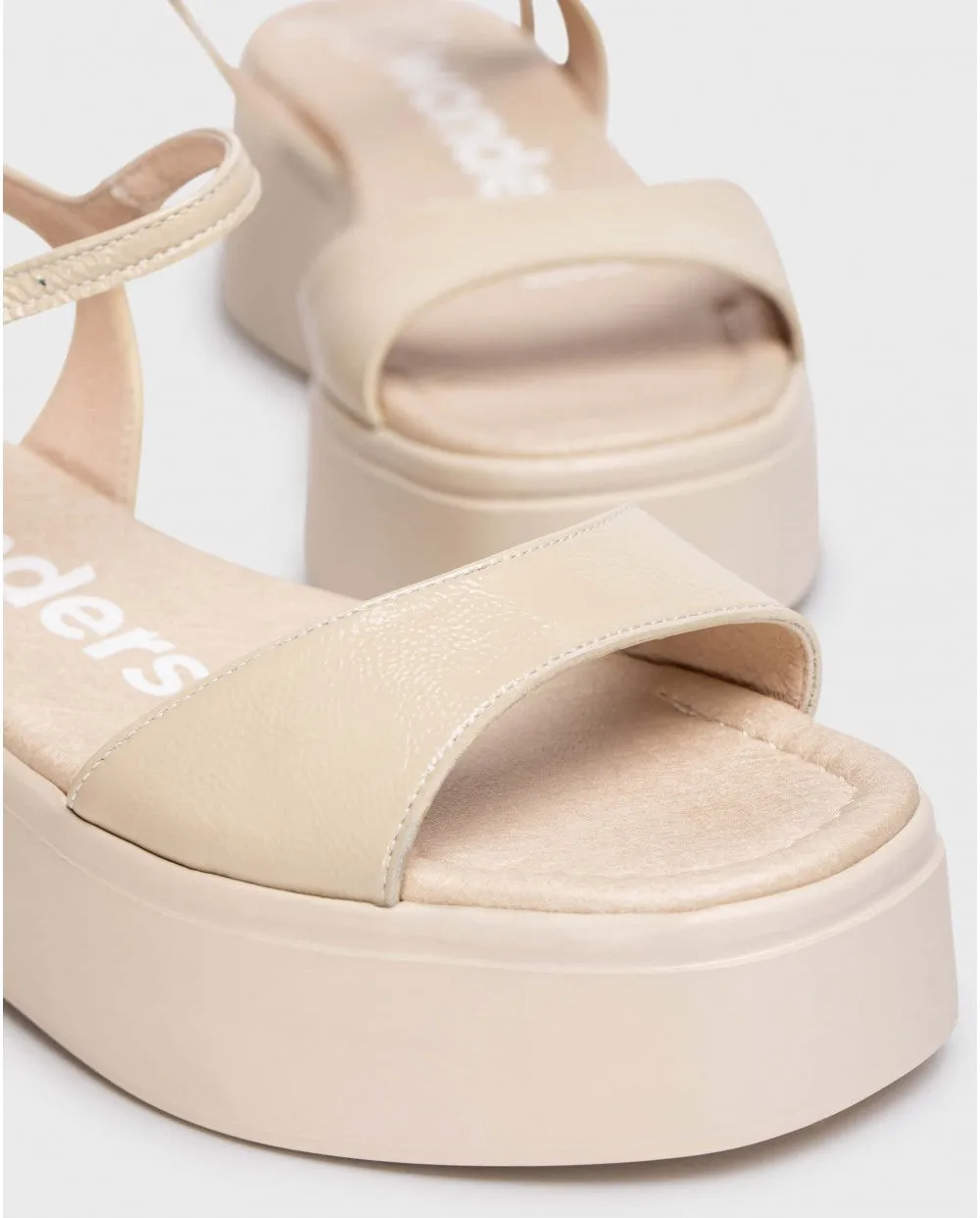 Aurora Sandal