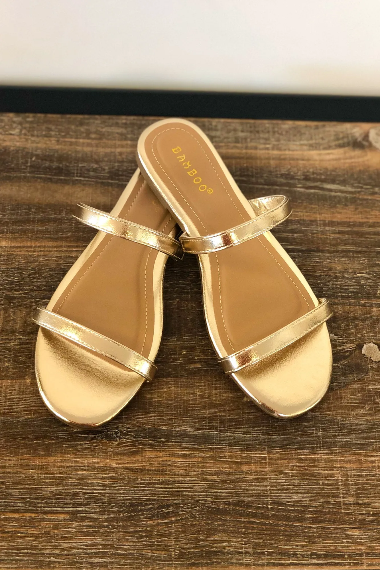 Julia Sandals: Gold