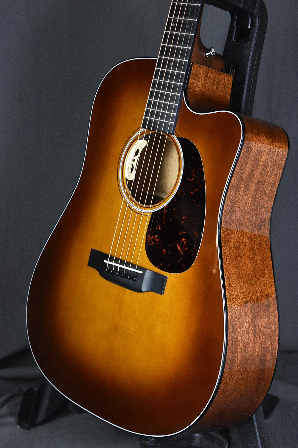 Martin DC-18E Ambertone w/ L.R. Baggs Anthem