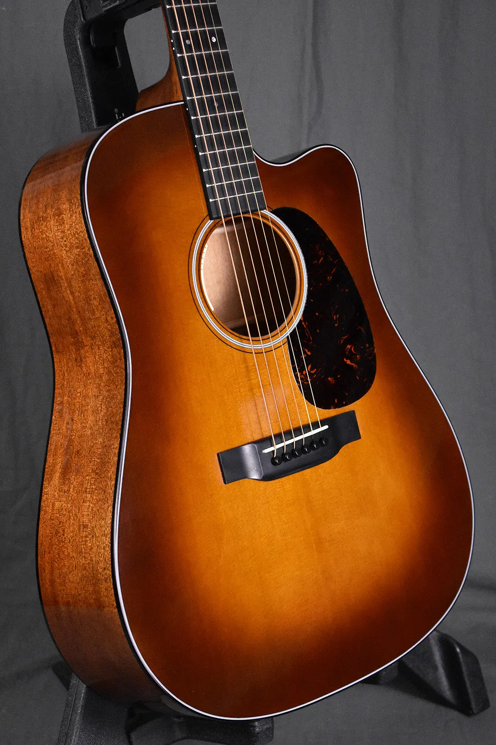 Martin DC-18E Ambertone w/ L.R. Baggs Anthem