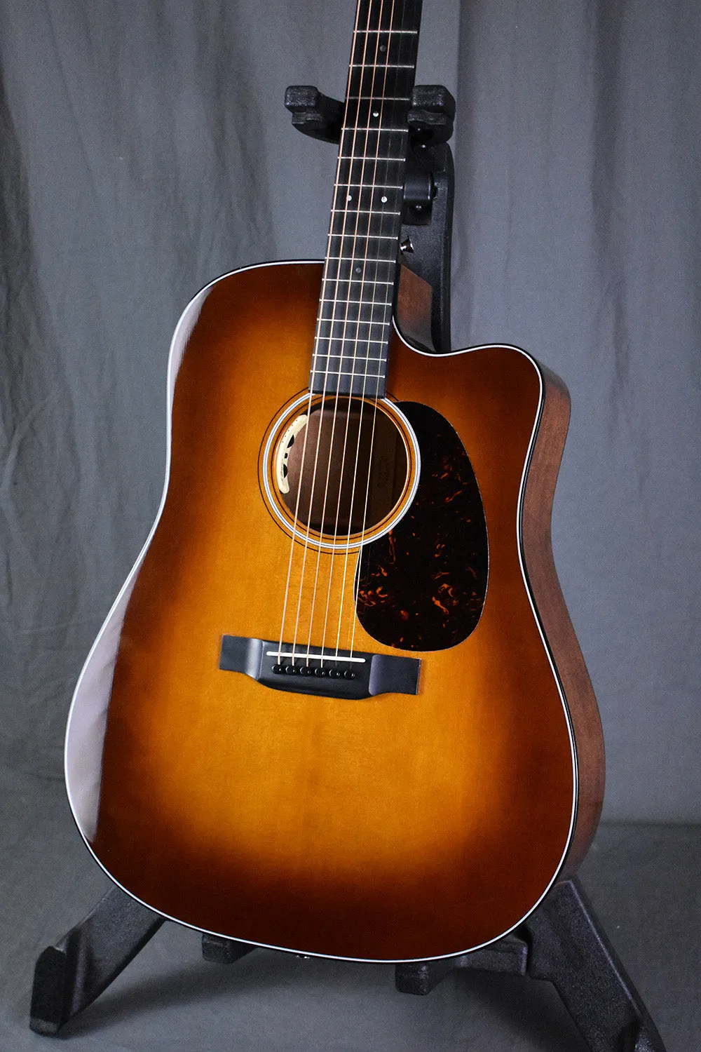 Martin DC-18E Ambertone w/ L.R. Baggs Anthem