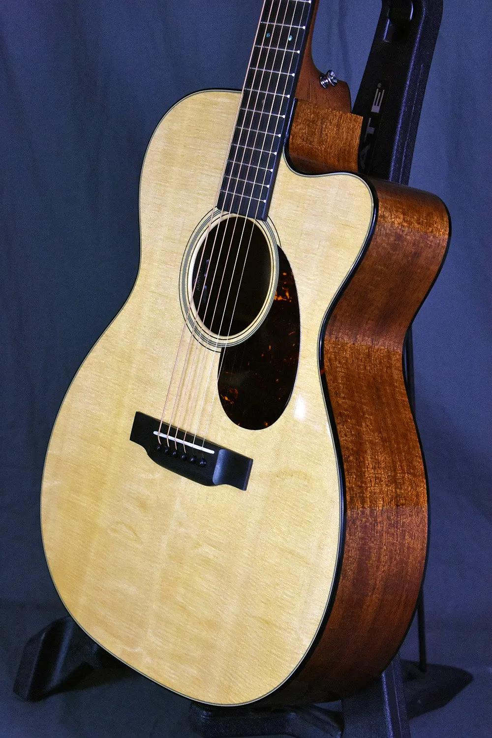 Martin OMC-18E