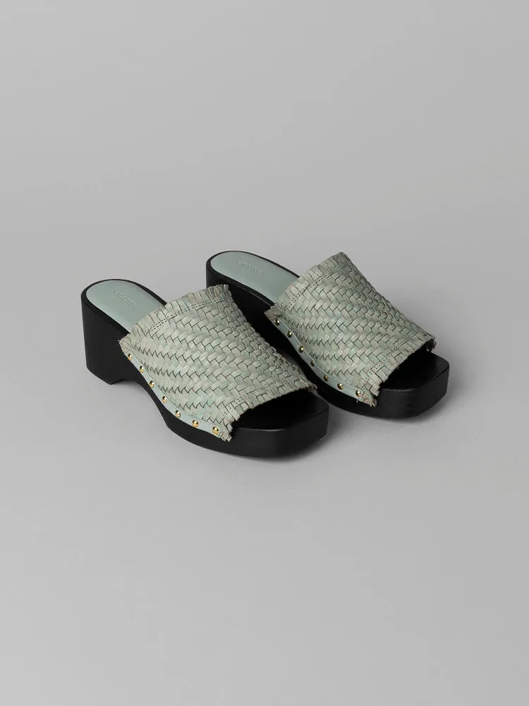 YVETTE Blue Daisy clog sandal